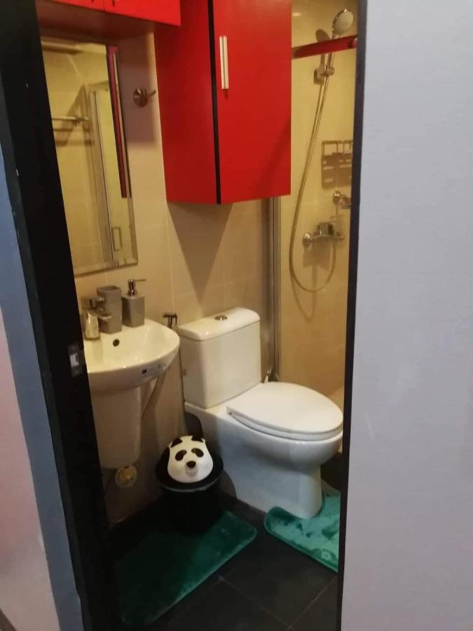 Cubao Manhattan Heights Unit 11Pq Tower B, 1Br Кесон-Сити Экстерьер фото