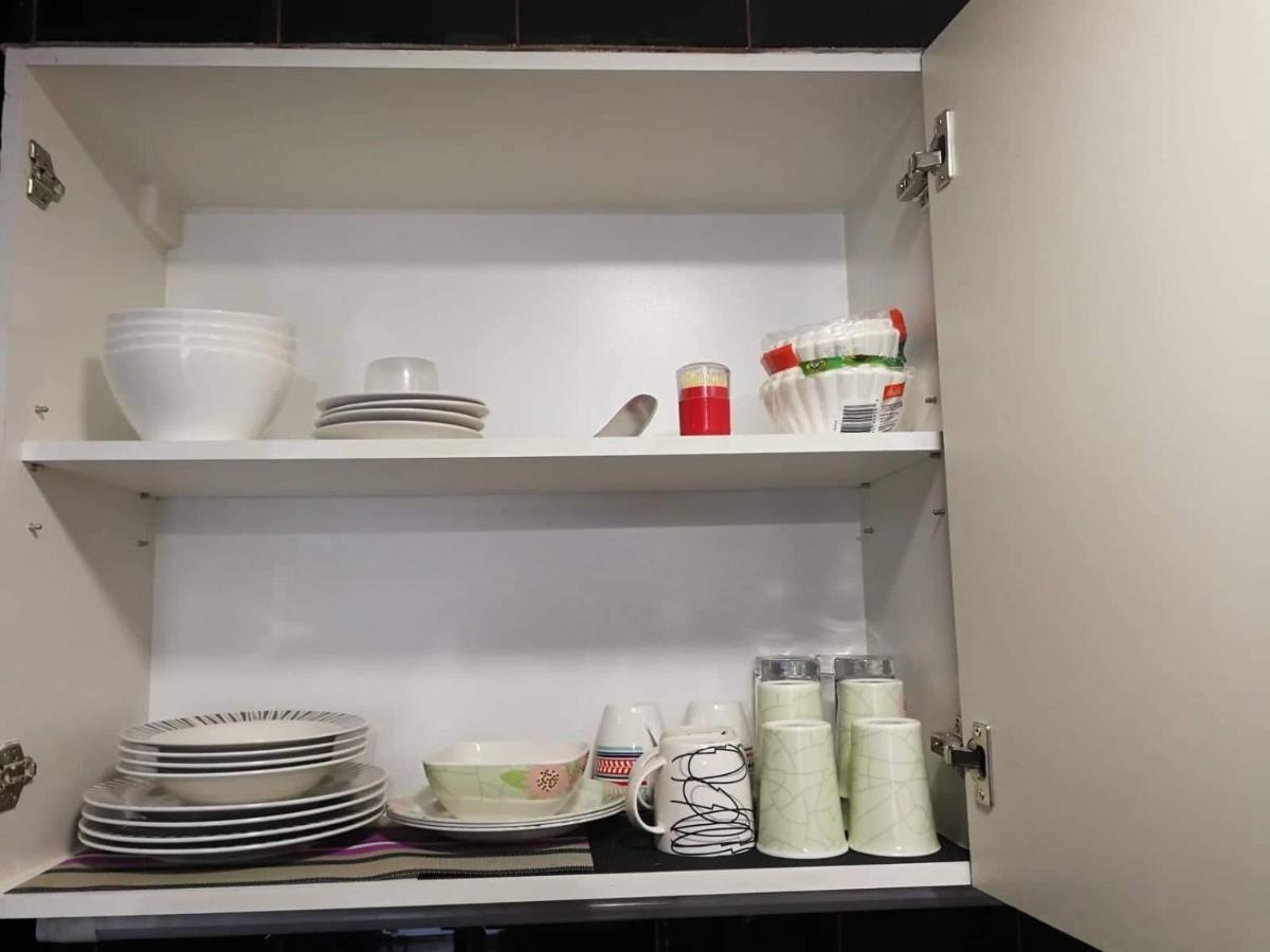 Cubao Manhattan Heights Unit 11Pq Tower B, 1Br Кесон-Сити Экстерьер фото
