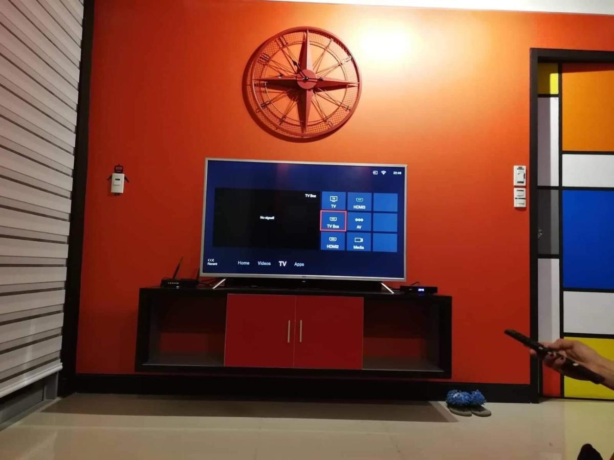 Cubao Manhattan Heights Unit 11Pq Tower B, 1Br Кесон-Сити Экстерьер фото